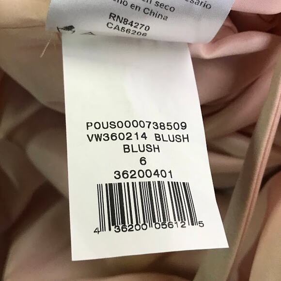 WHITE by Vera Wang V-Neck Halter Gown 6 Sleeveless Wedding Slit Sash Blush NWT - Picture 6 of 7